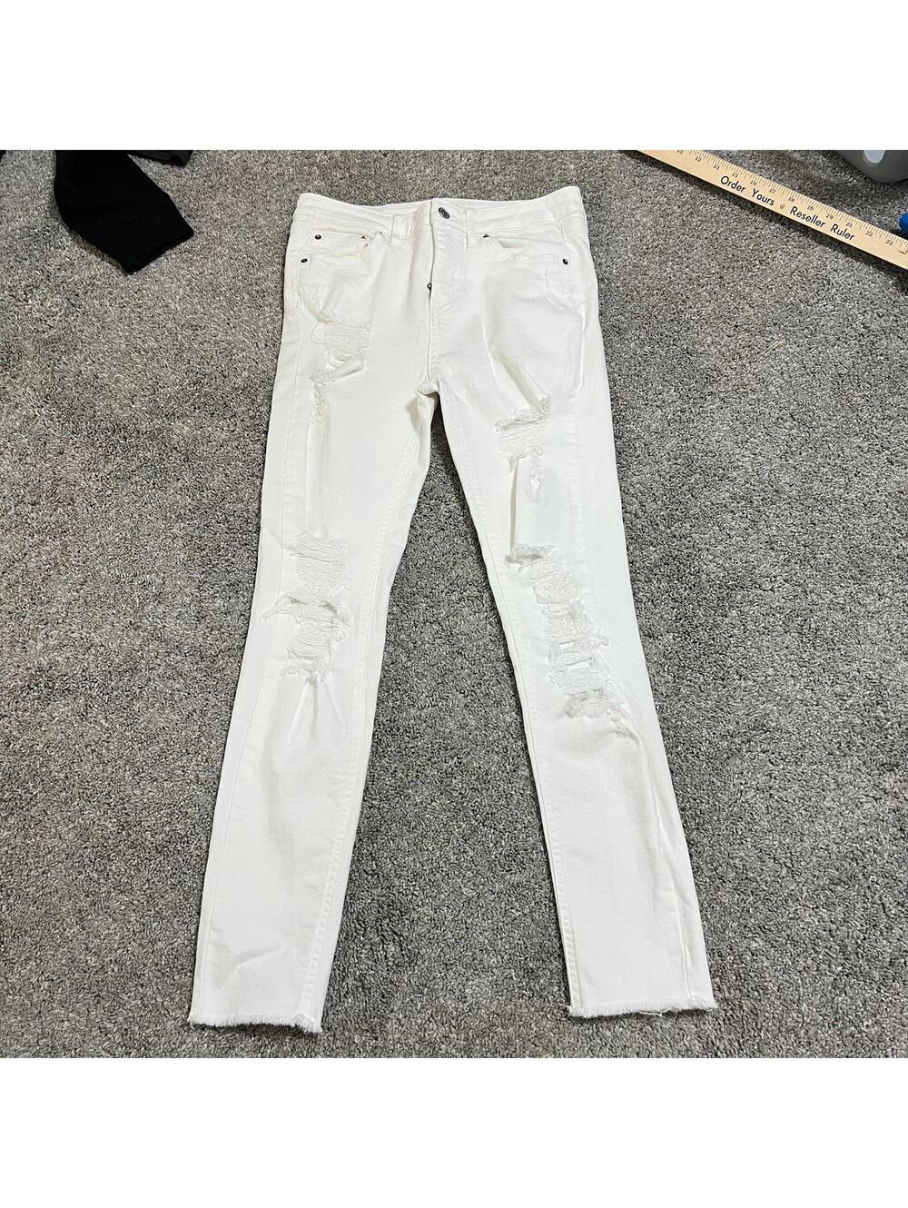 Wild Fable Women’s High Waisted Distressed White Jeans size 4